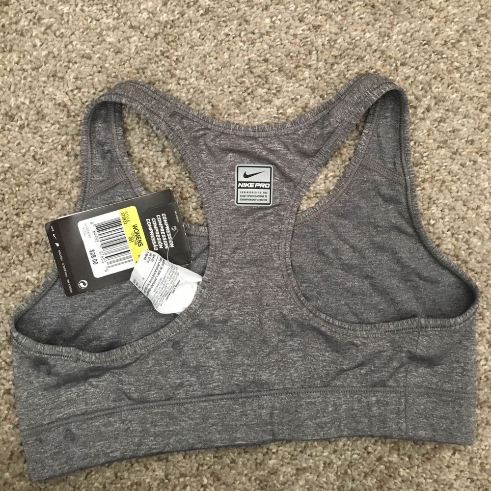 Never wore it - Picture 2 of 2